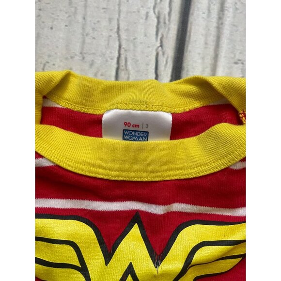 Organic Cotton Wonder Woman pajamas - Picture 2 of 2